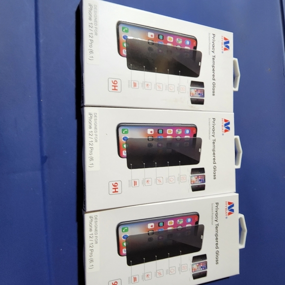 Iphone 12 Pro Screen protectors privacy tempered glass - Picture 1 of 2